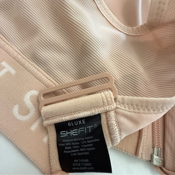 NWT SHEFIT Ultimate Sports Bra Size 6Luxe in Sandstorm - Picture 14 of 16